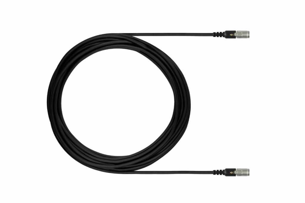 Connection cable with bayonet fitting